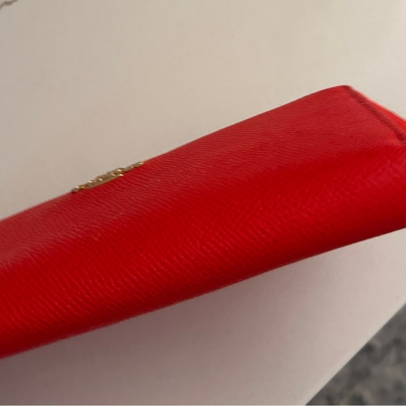 GUC - Coach Red Saffiano Zip Wallet with Gold Logo - Picture 6 of 10